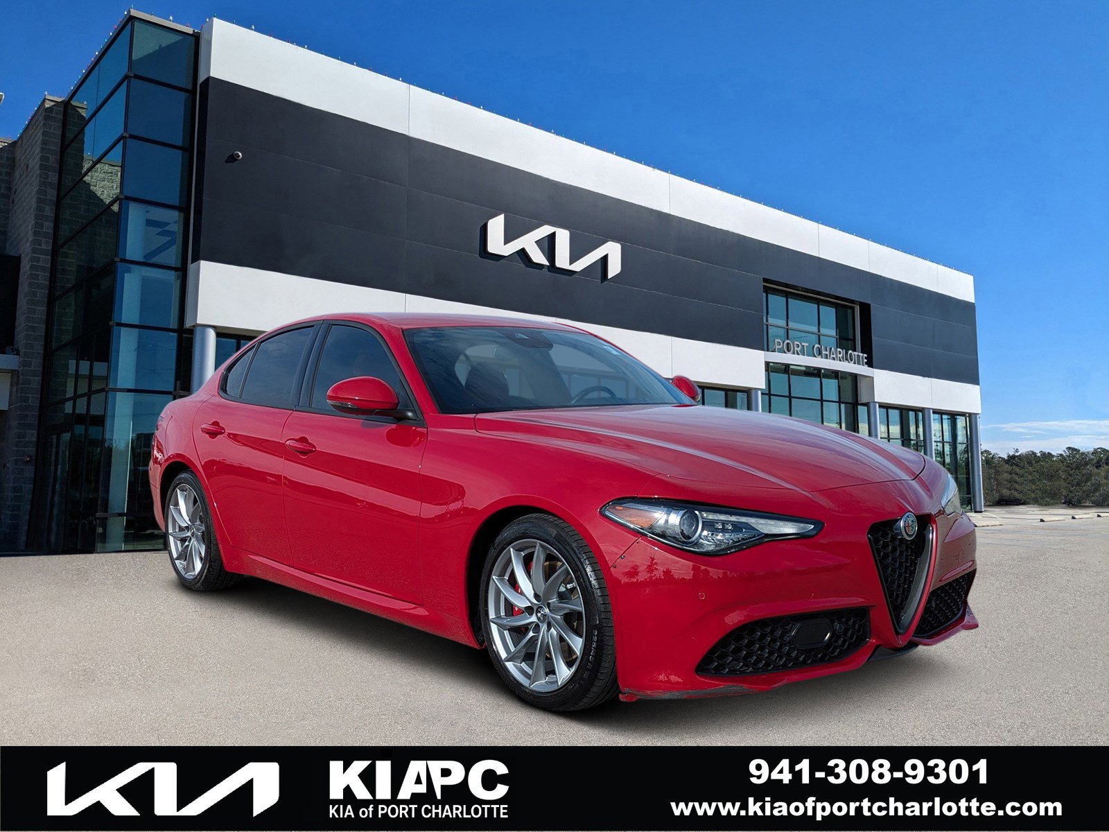 Used 2022 Alfa Romeo Giulia Sprint video 1