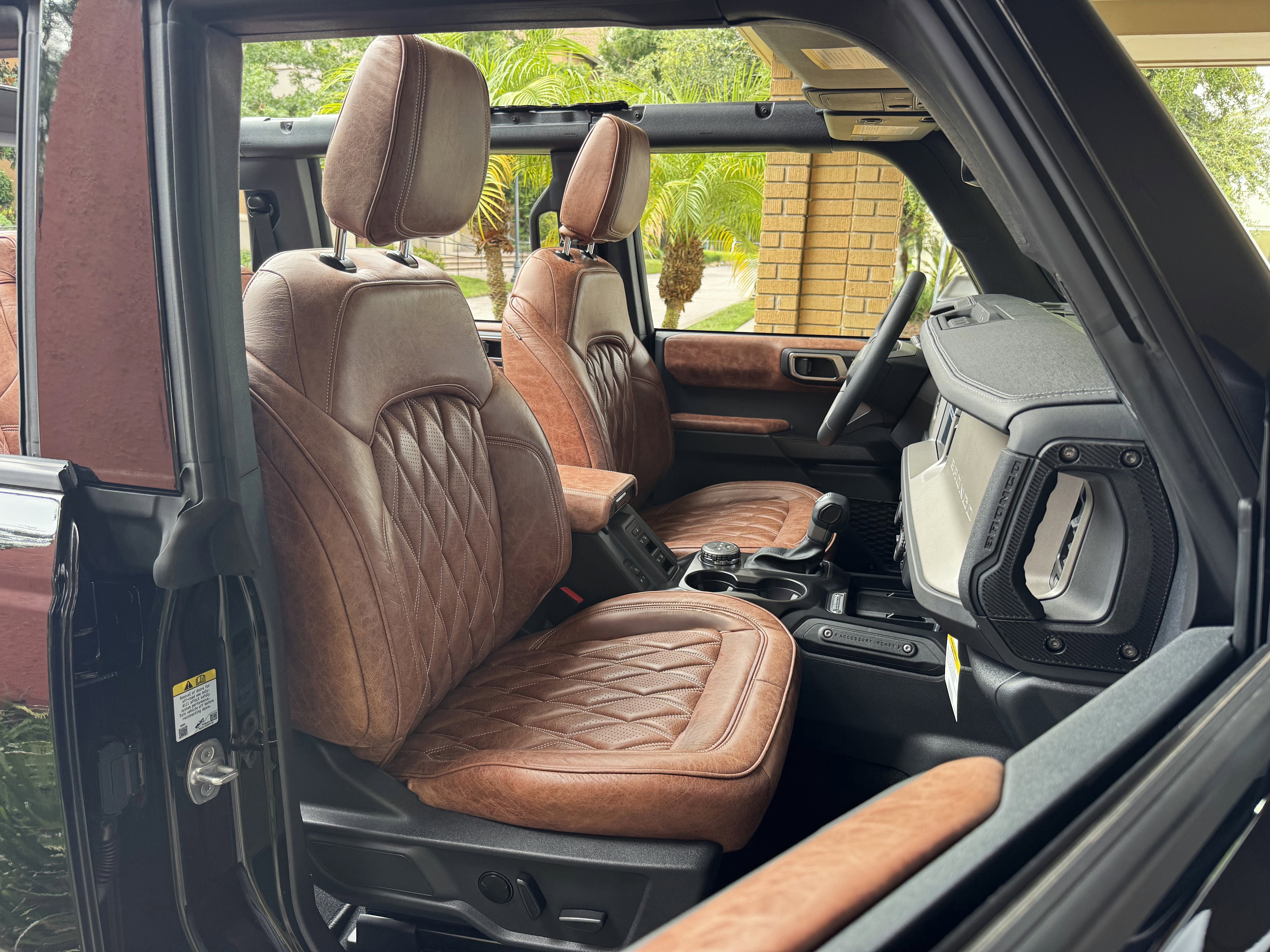 Used 2025 Ford Bronco Outer Banks AWD/4WD image 45