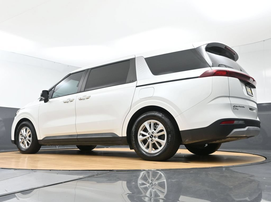 Used 2022 Kia Carnival LX FWD image 51