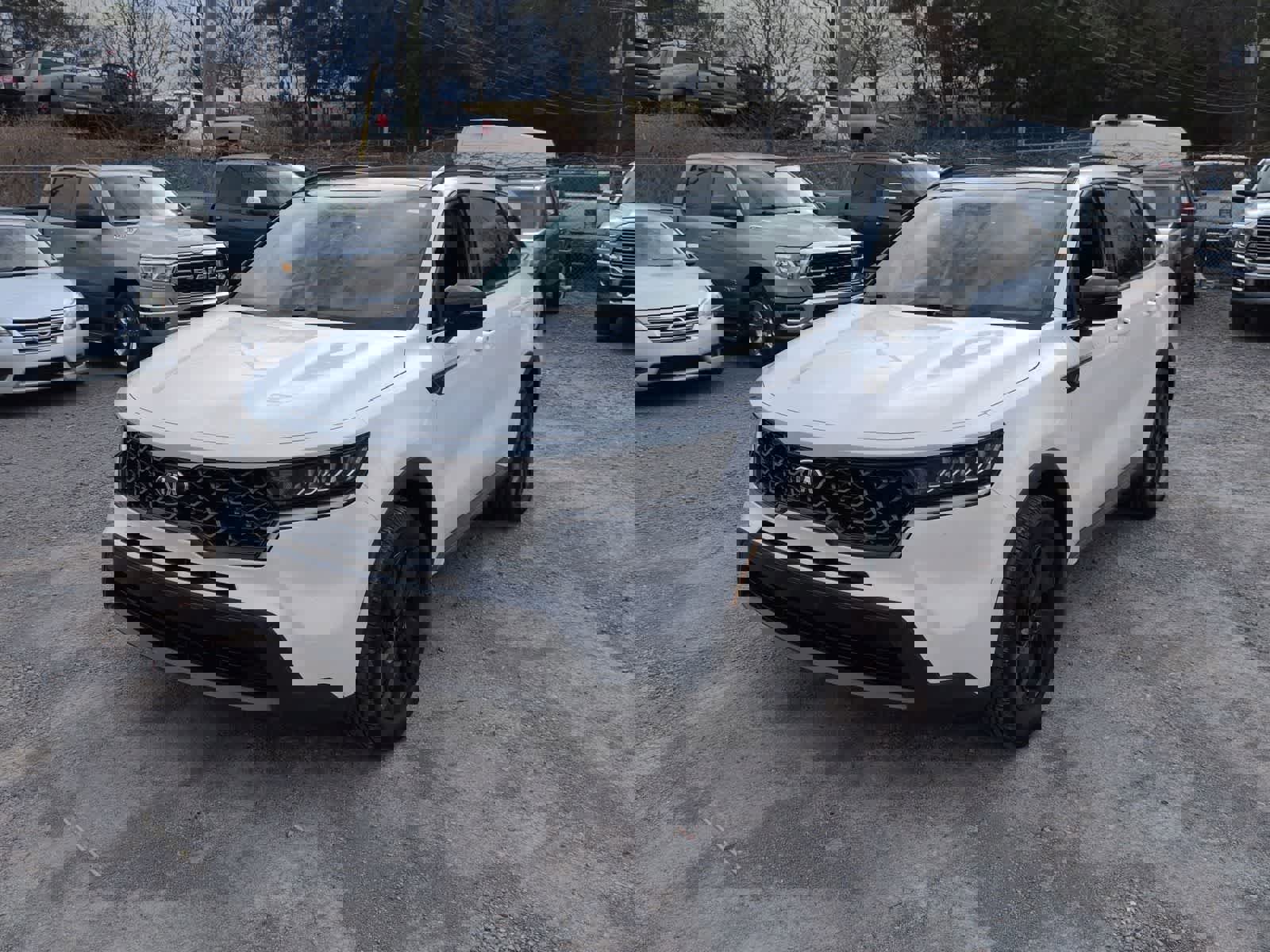 Used 2021 Kia Sorento S w/ Panoramic Sunroof Package image 4