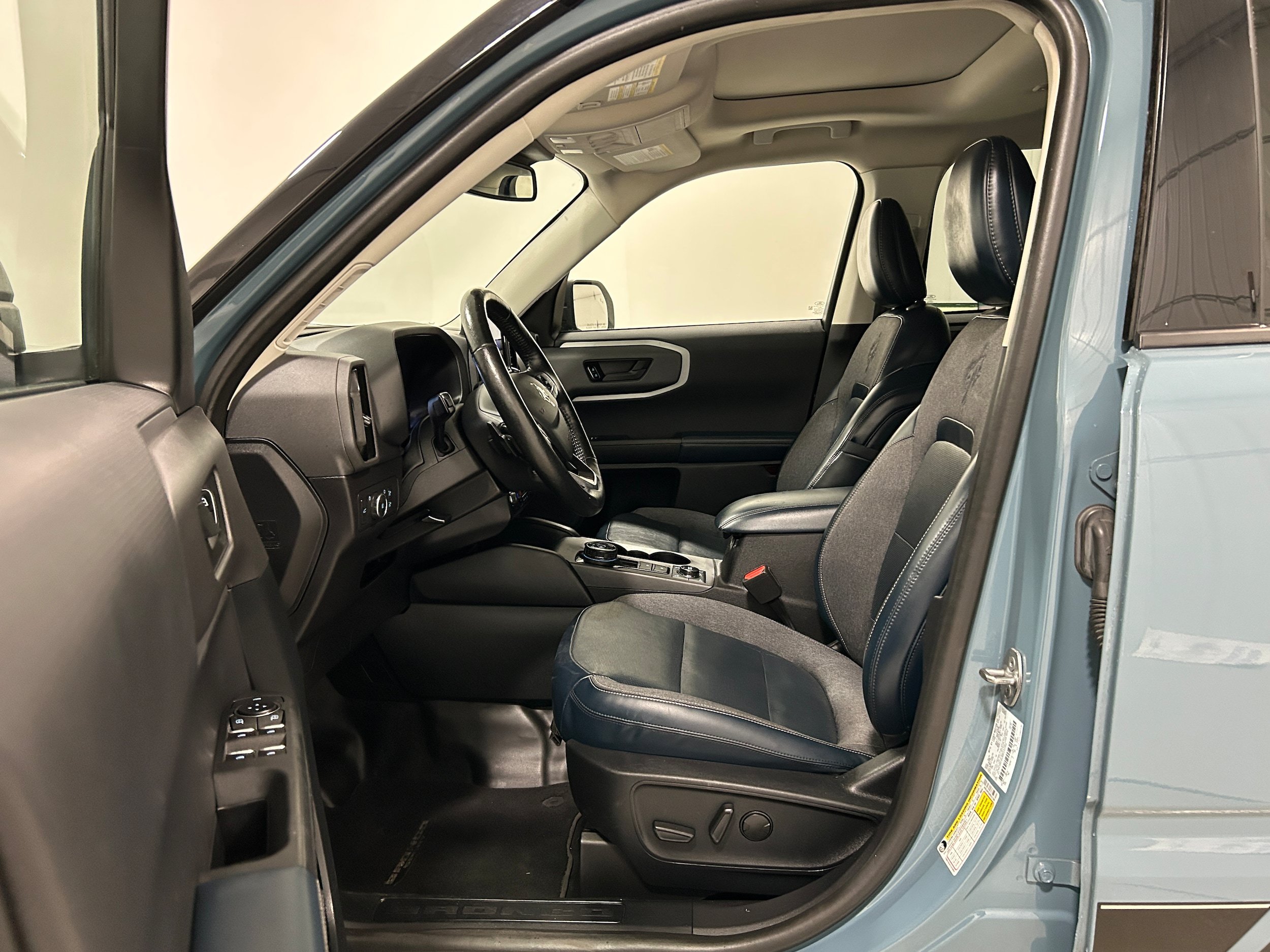 Used 2021 Ford Bronco Sport First Edition AWD/4WD image 4