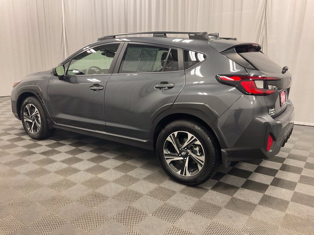 Used 2024 Subaru Crosstrek 2.0i Premium AWD/4WD image 8