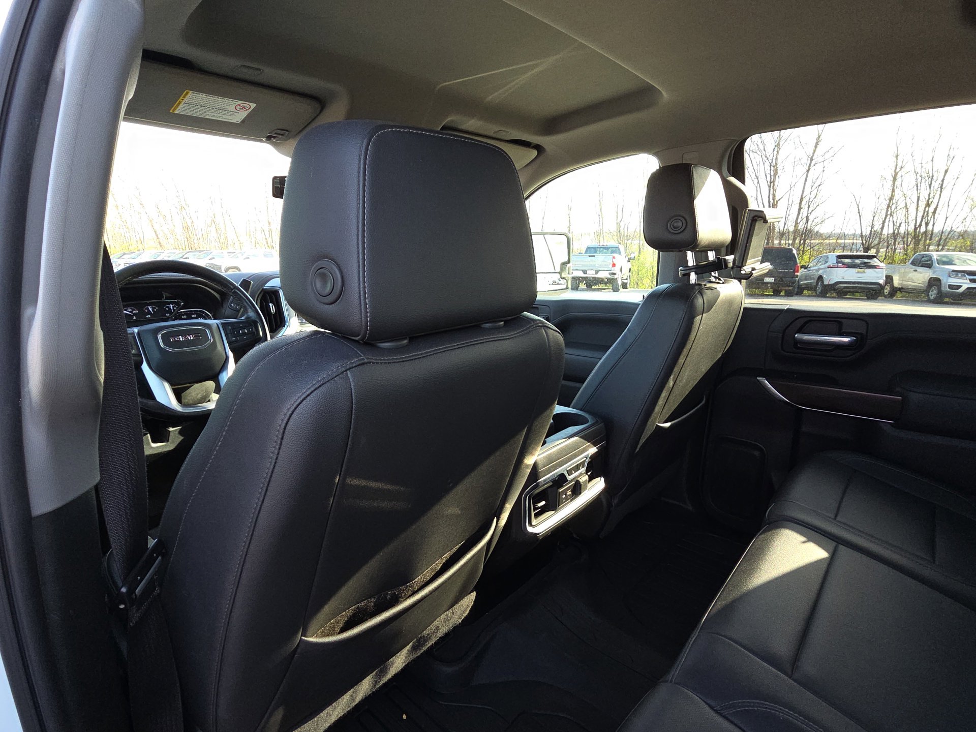 Used 2021 GMC Sierra 2500 SLT w/ SLT Premium Package image 29