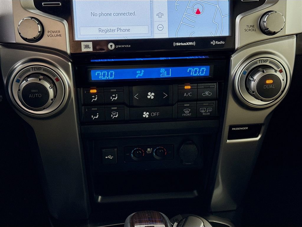 Used 2024 Toyota 4Runner Limited AWD/4WD image 16
