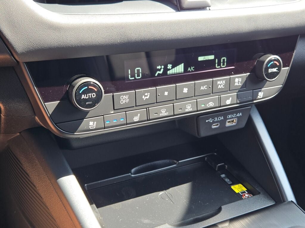 New 2026 Subaru Outback Touring AWD/4WD image 30