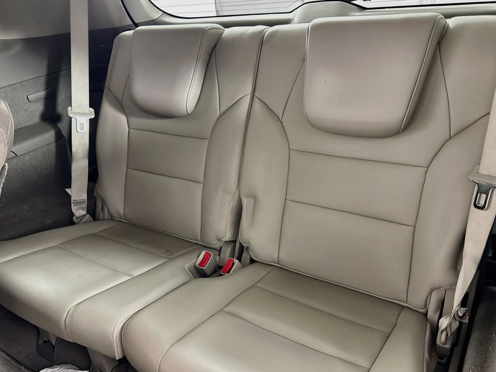 Used 2011 Acura MDX w/ Technology Package AWD/4WD image 8
