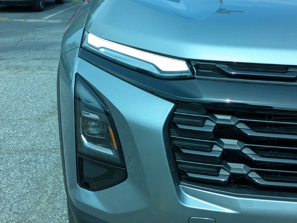 New 2026 Chevrolet Equinox LT w/ Convenience Package II FWD image 10