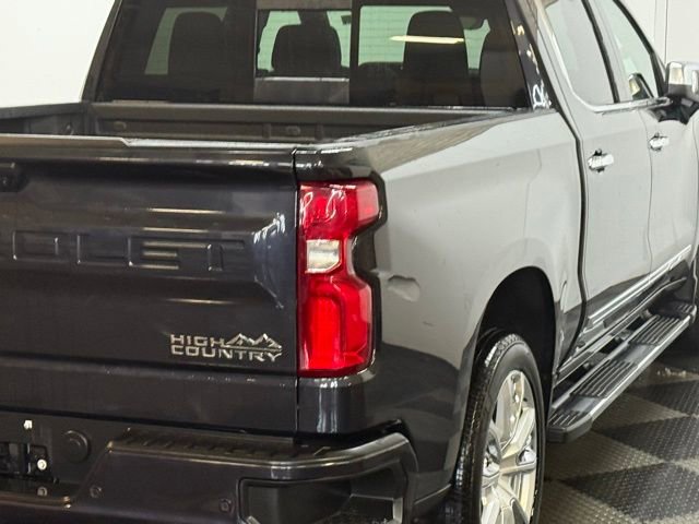 Used 2024 Chevrolet Silverado 1500 High Country w/ High Country Premium Package image 11