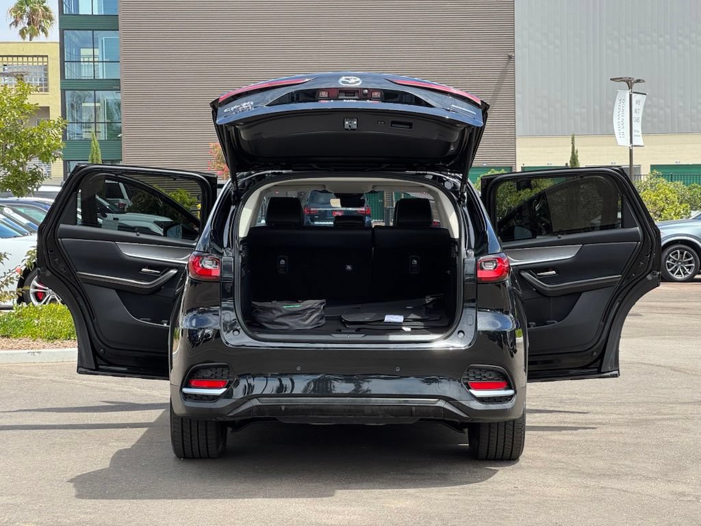 Certified 2025 MAZDA CX-70 Plug-In Hybrid w/ Premium Pkg AWD/4WD image 26