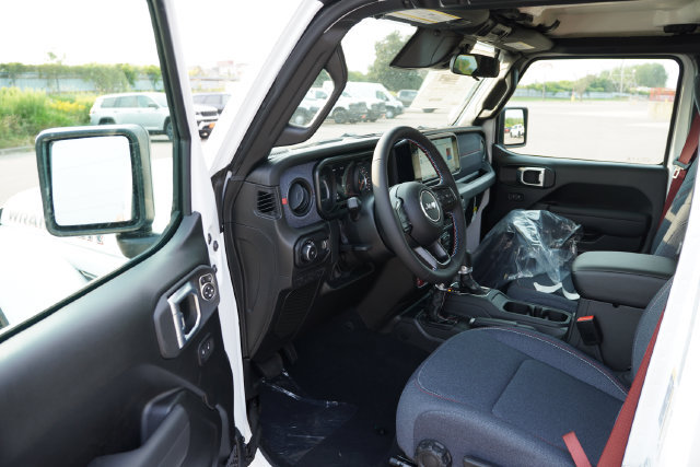 New 2026 Jeep Wrangler Unlimited Sport w/ Dual Top Group AWD/4WD image 11