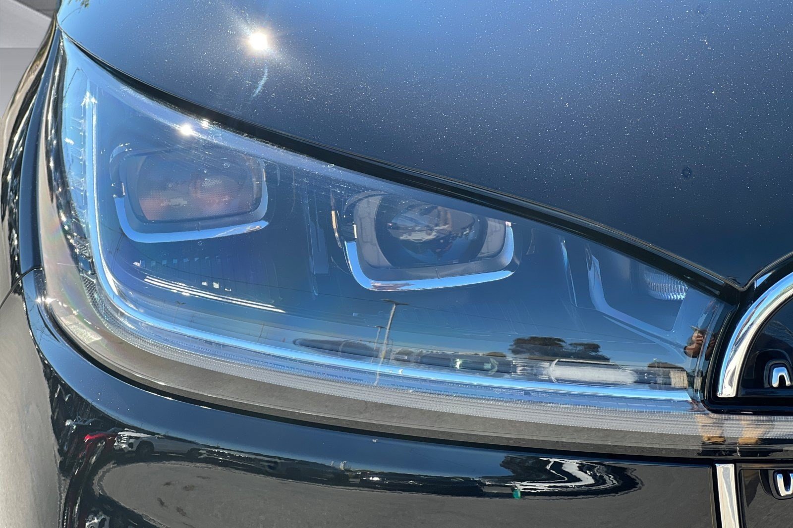 Used 2026 Lincoln Aviator Reserve AWD/4WD image 11