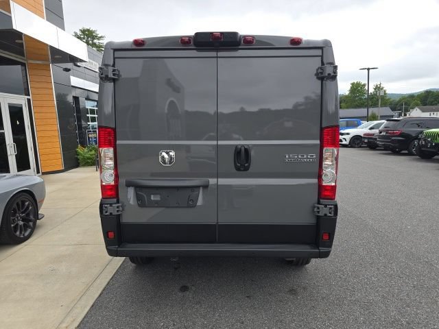 New 2026 RAM ProMaster 1500 w/ Premium Convenience Group FWD image 5