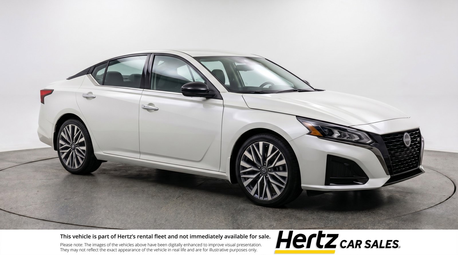 Used 2025 Nissan Altima 2.5 SV FWD image 1