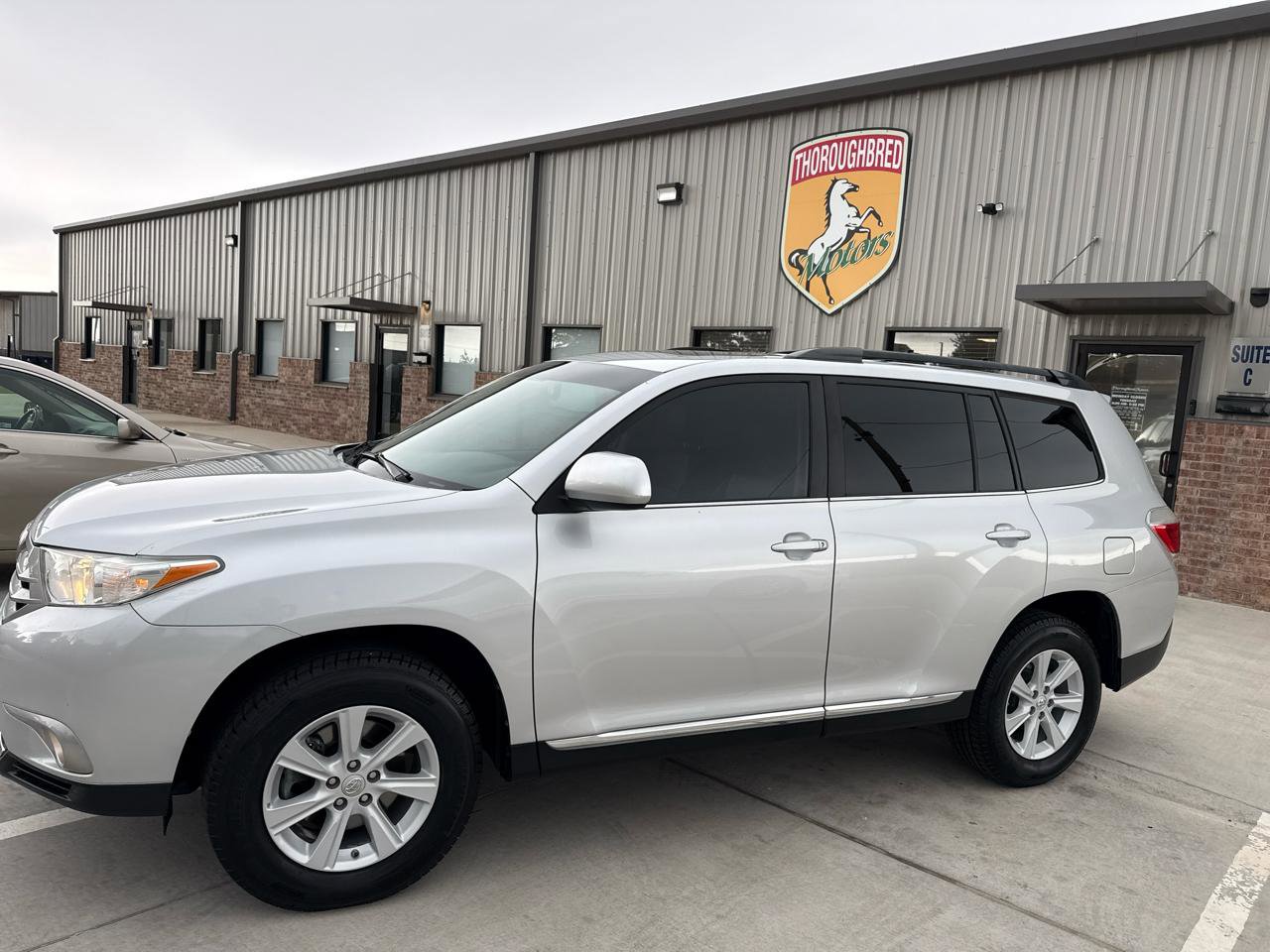 Used 2012 Toyota Highlander SE w/ Tow Pkg AWD/4WD image 15