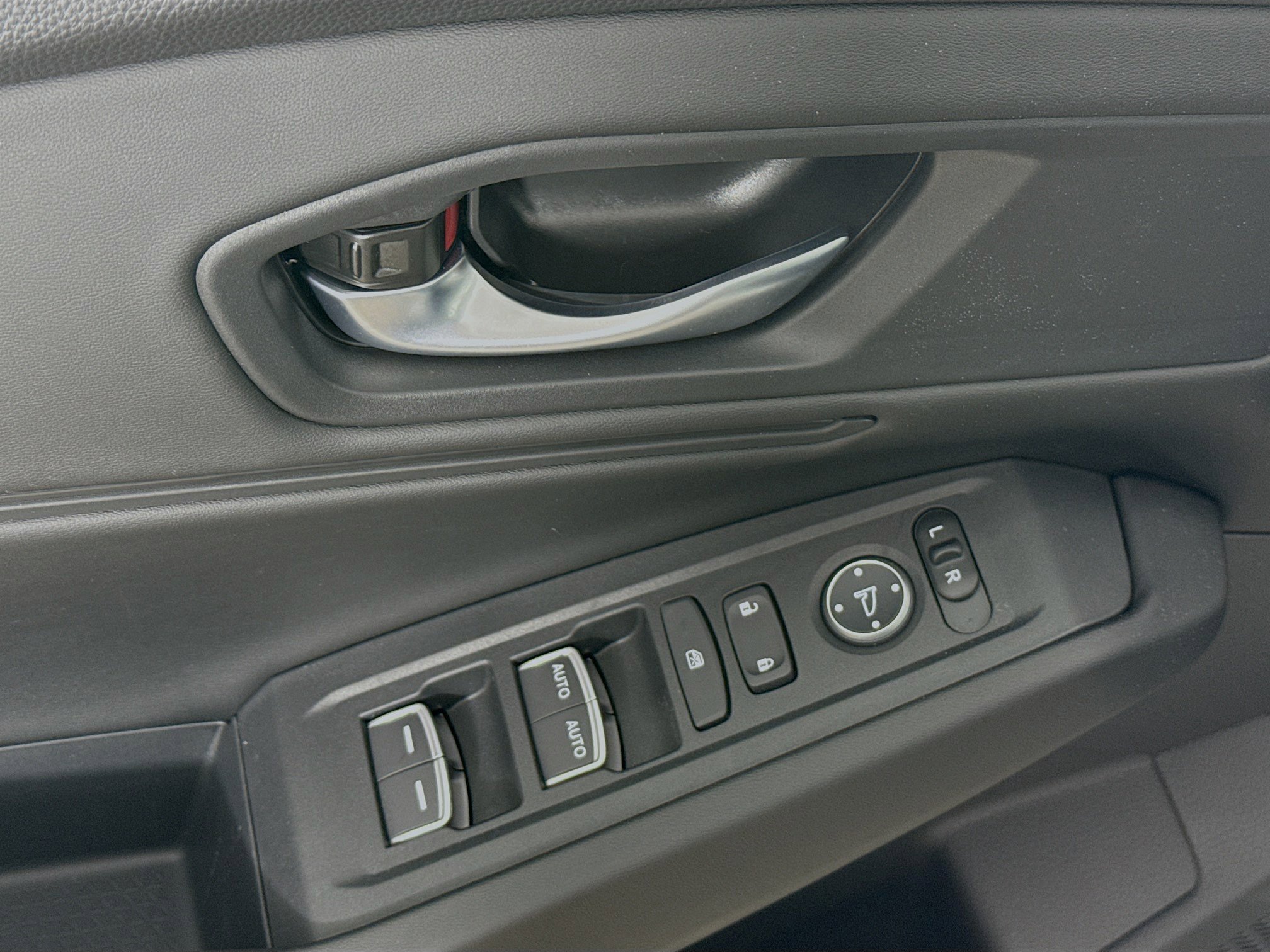 New 2025 Honda Accord SE image 19