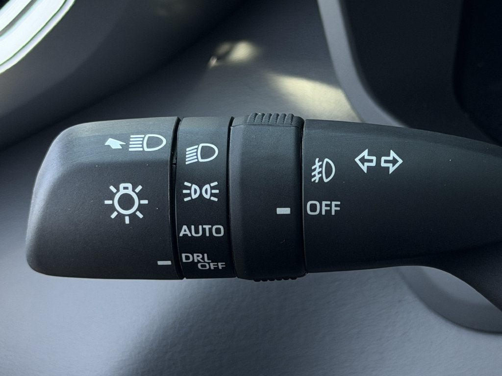 Used 2025 Toyota Tundra Platinum AWD/4WD image 25