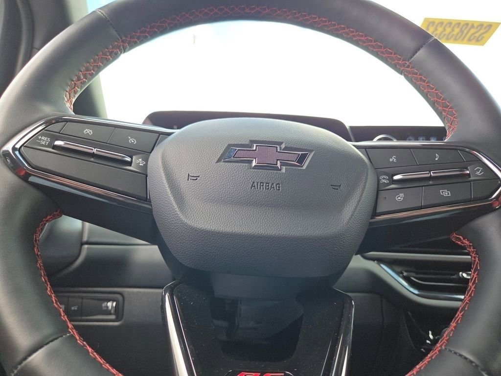 Used 2025 Chevrolet Equinox EV RS FWD image 34