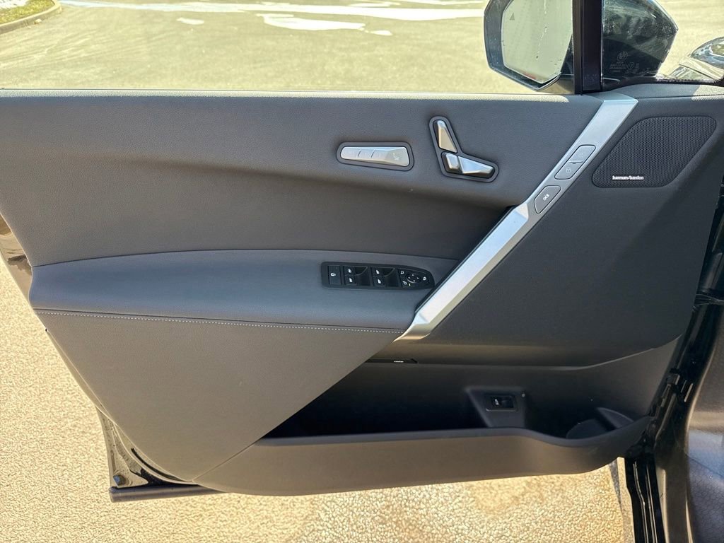 New 2026 BMW iX xDrive45 image 12