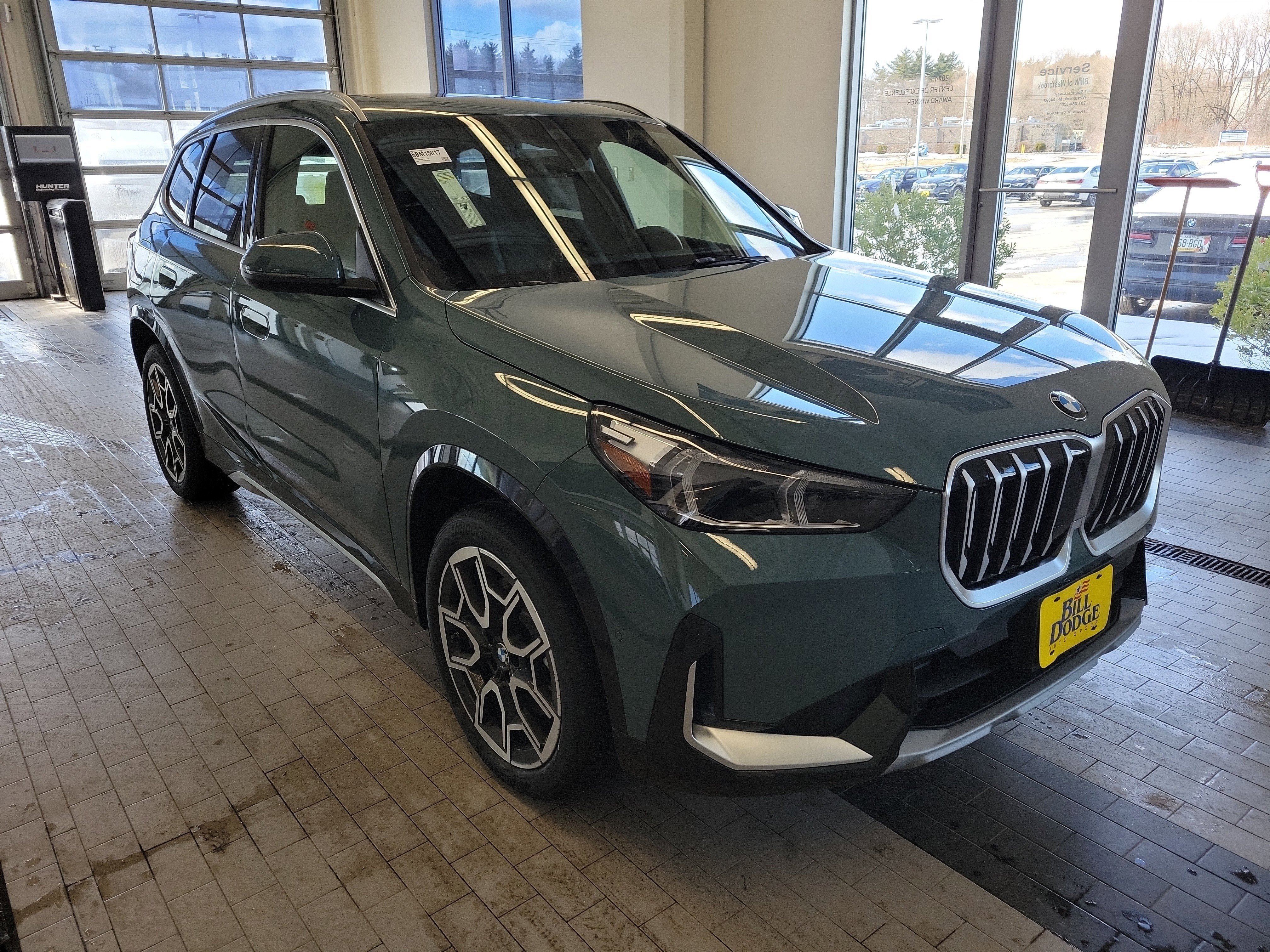 New 2026 BMW X1 xDrive28i w/ Convenience Package AWD/4WD image 9