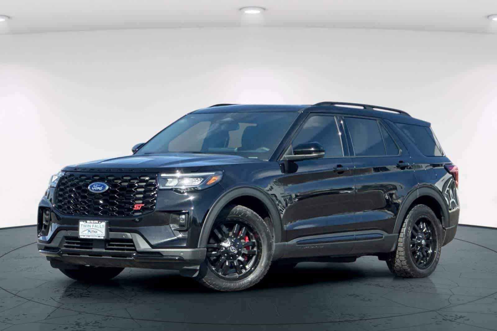 Used 2025 Ford Explorer ST