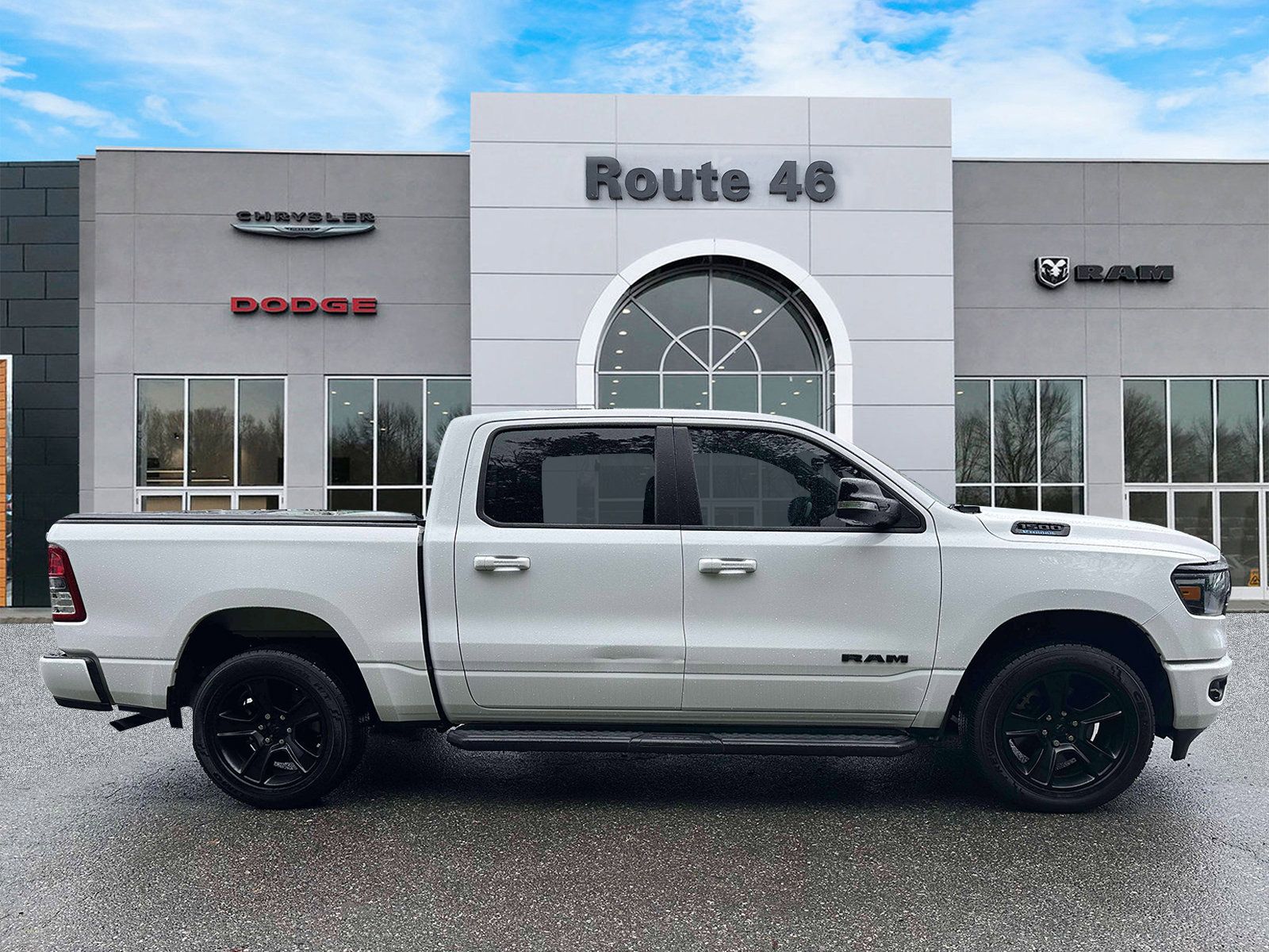 Used 2022 RAM 1500 Big Horn AWD/4WD image 6