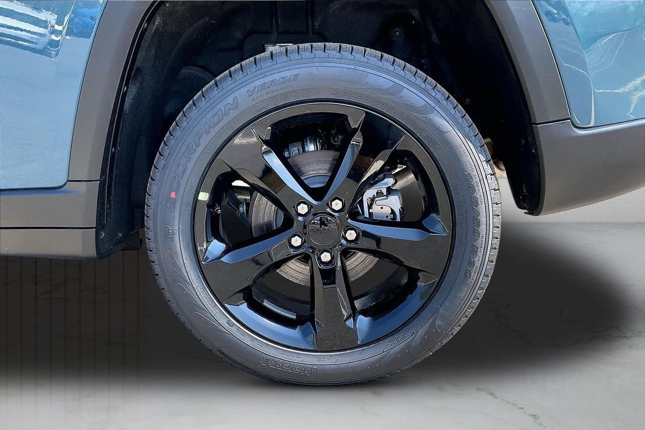 New 2026 Jeep Grand Cherokee Limited image 34