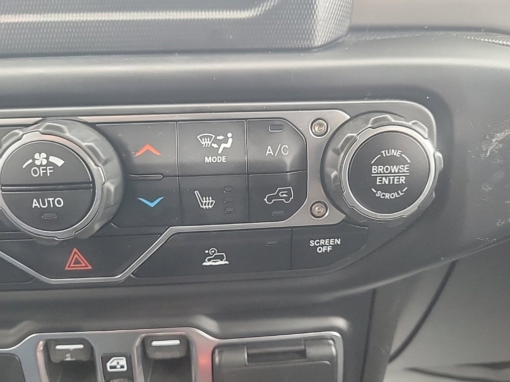 Used 2021 Jeep Wrangler Unlimited Sport image 15