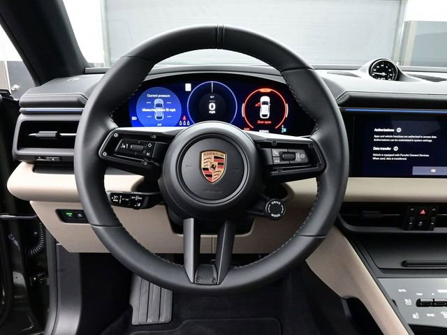 New 2025 Porsche Macan 4S Electric image 8