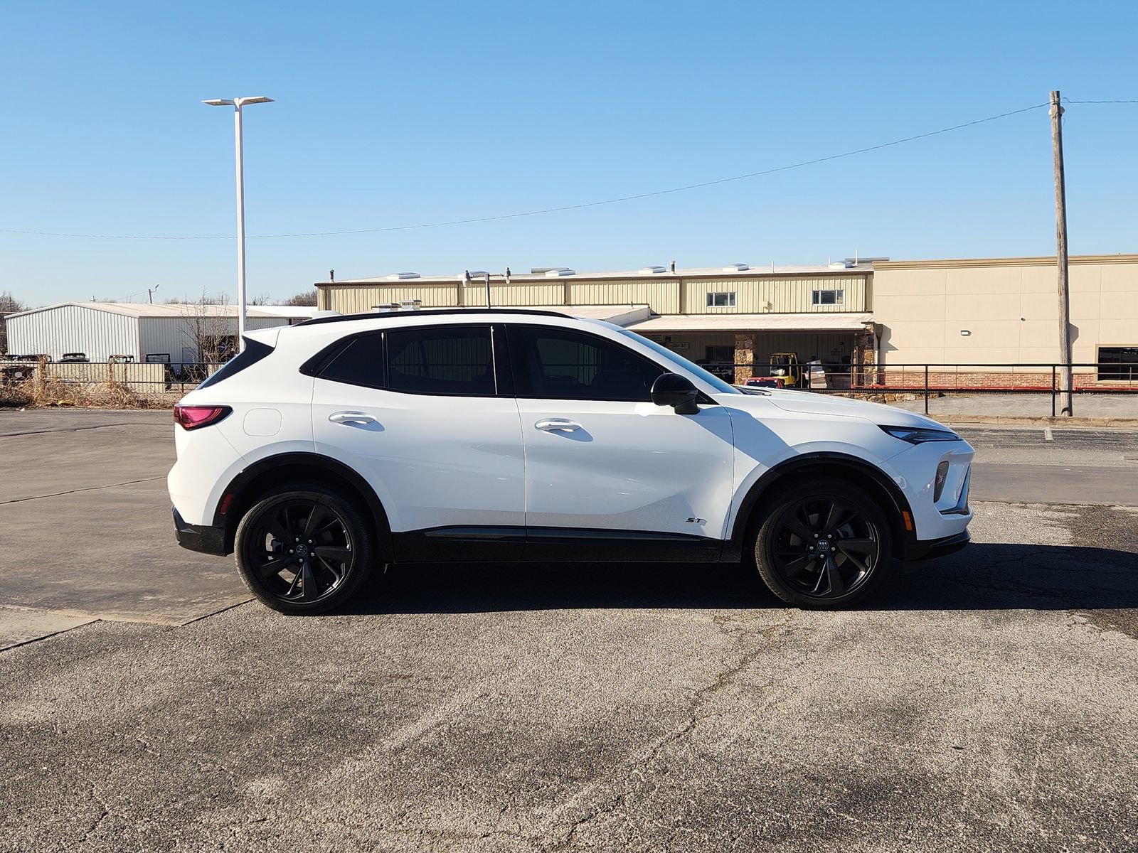 New 2025 Buick Envision Sport Touring image 7
