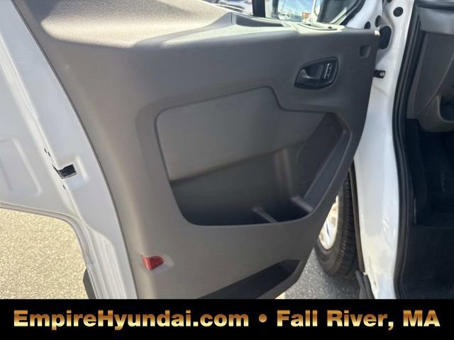 Used 2023 Ford Transit 350 XLT image 19