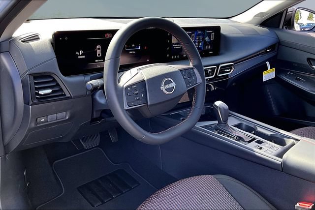 New 2026 Nissan Sentra SR w/ Floor Mat Package FWD image 7