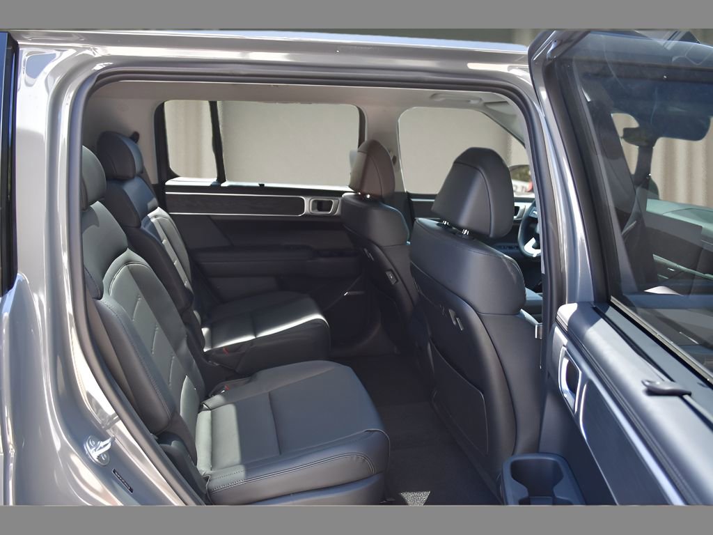 New 2026 Hyundai Santa Fe Limited image 15