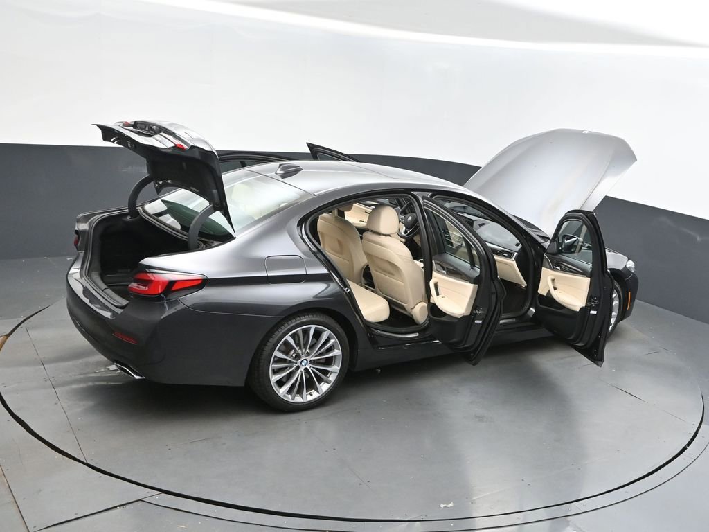 Used 2022 BMW 540i w/ Premium Package RWD image 50