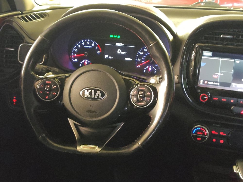 Used 2020 Kia Soul GT-Line Turbo FWD image 22