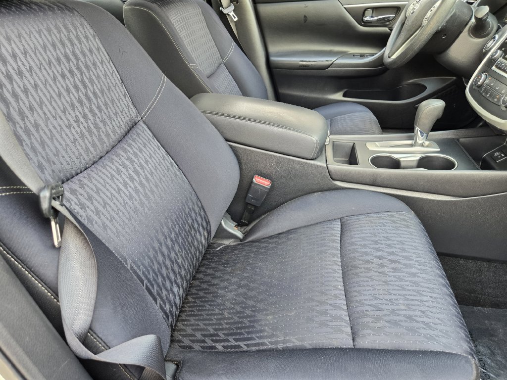Used 2017 Nissan Altima 2.5 S w/ Power Driver Seat Package FWD image 11