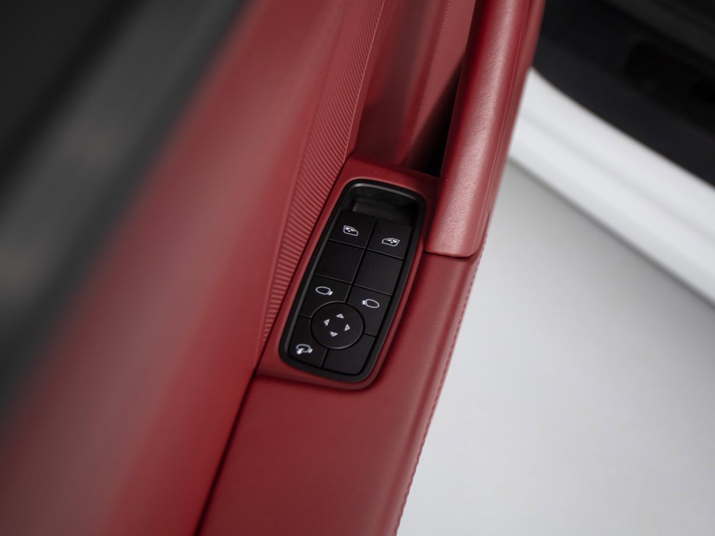 Certified 2023 Porsche 911 Targa 4 GTS image 21