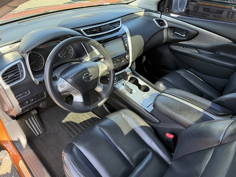 Used 2016 Nissan Murano SL w/ SL Technology Package AWD/4WD image 2