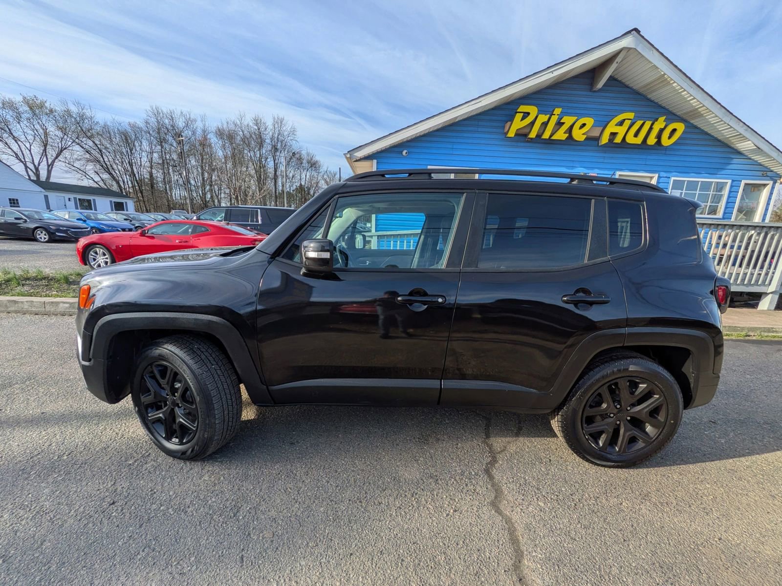 Used 2016 Jeep Renegade Latitude image 3