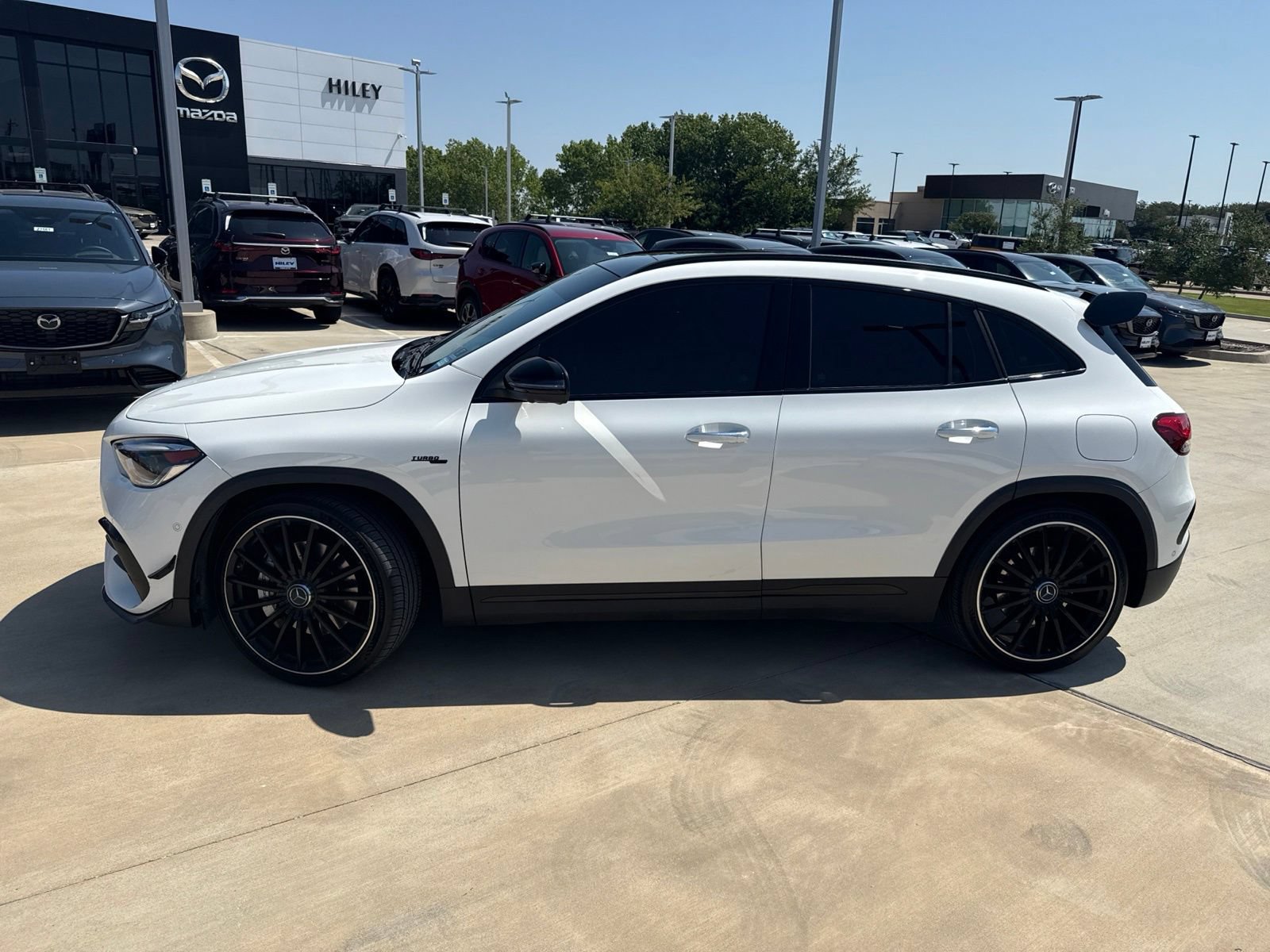 Used 2022 Mercedes-Benz GLA 35 AMG 4MATIC image 8