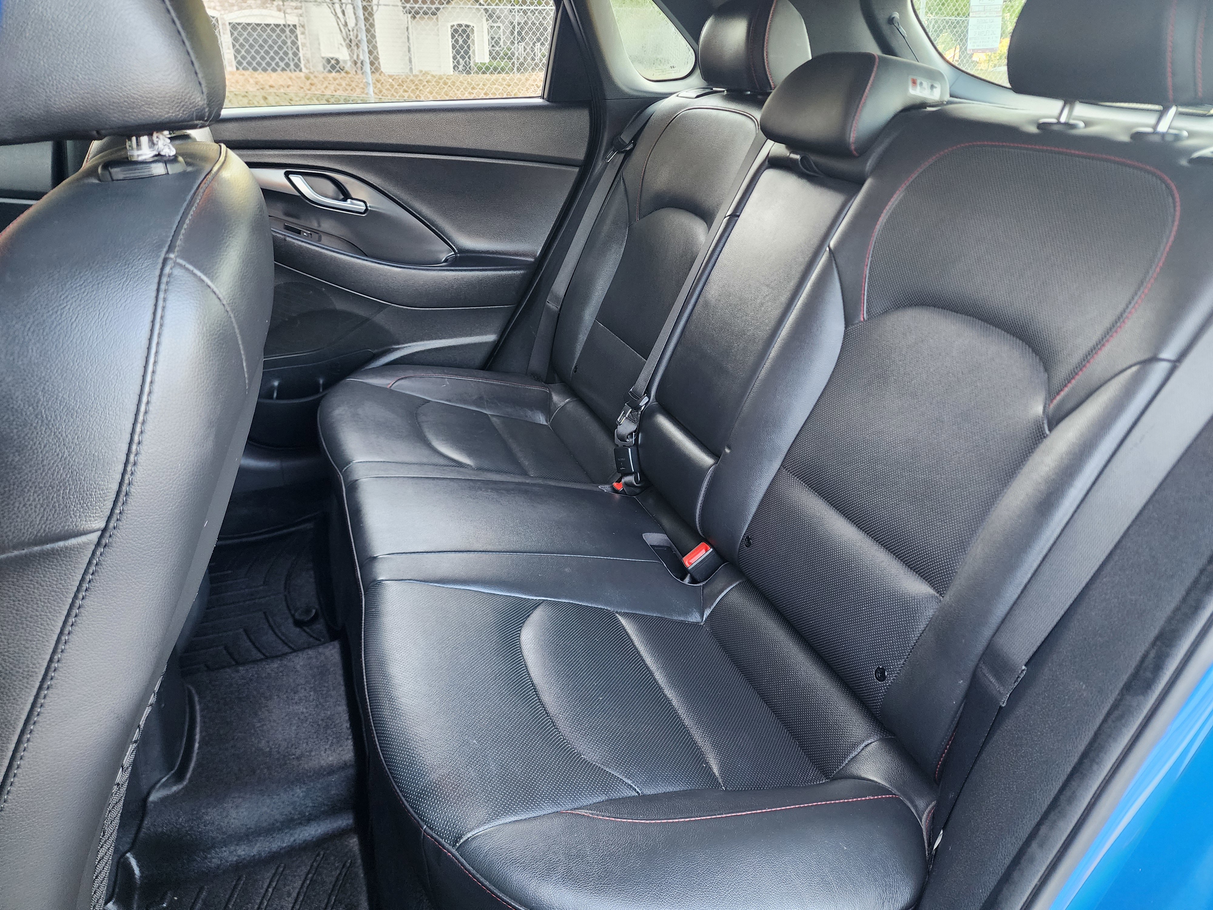 Used 2018 Hyundai Elantra GT Sport image 23