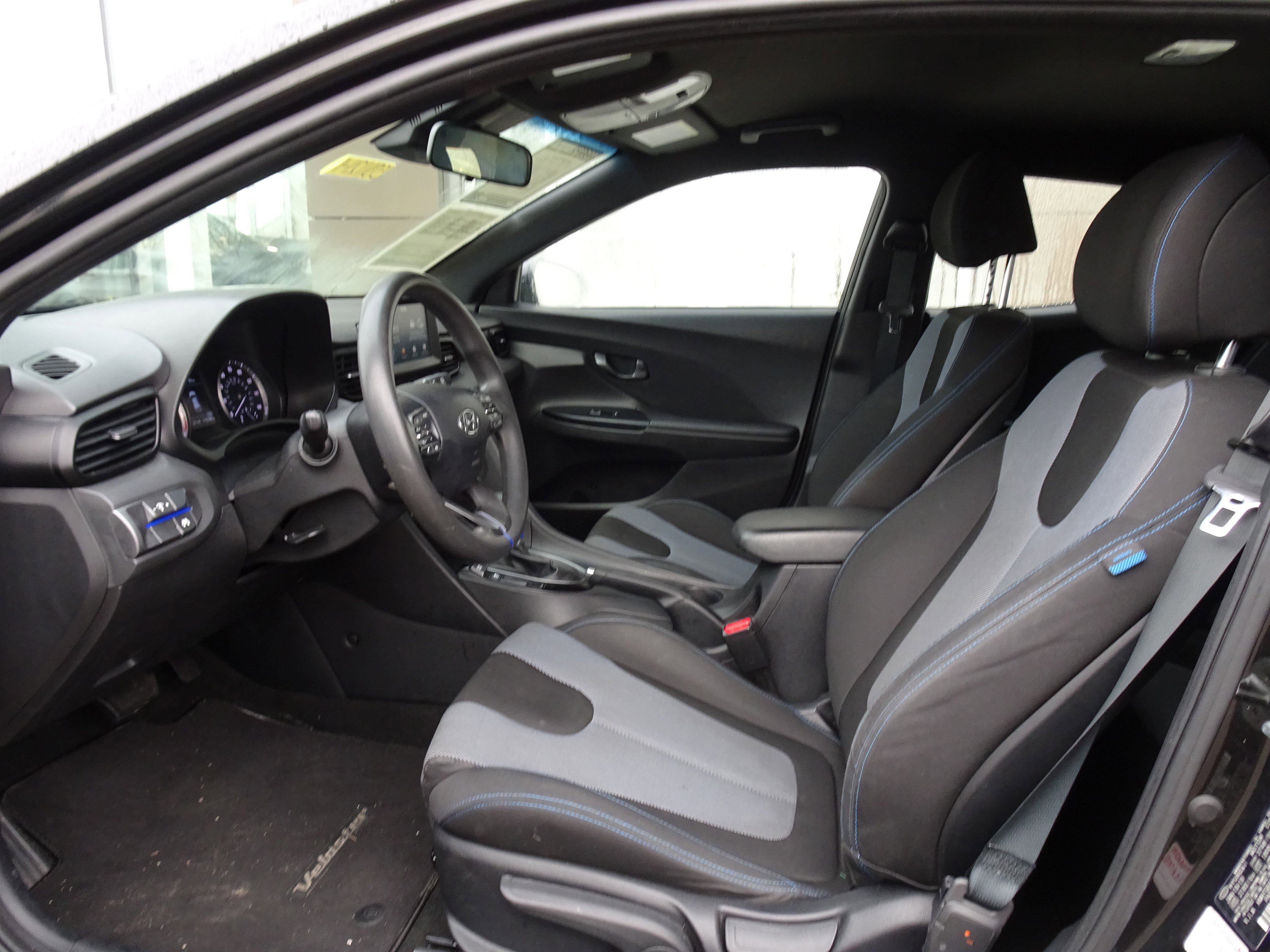 Used 2019 Hyundai Veloster 2.0 image 10