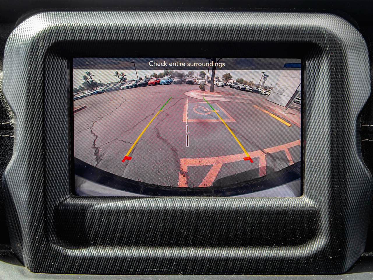 Used 2019 Jeep Wrangler Unlimited Sahara AWD/4WD image 15