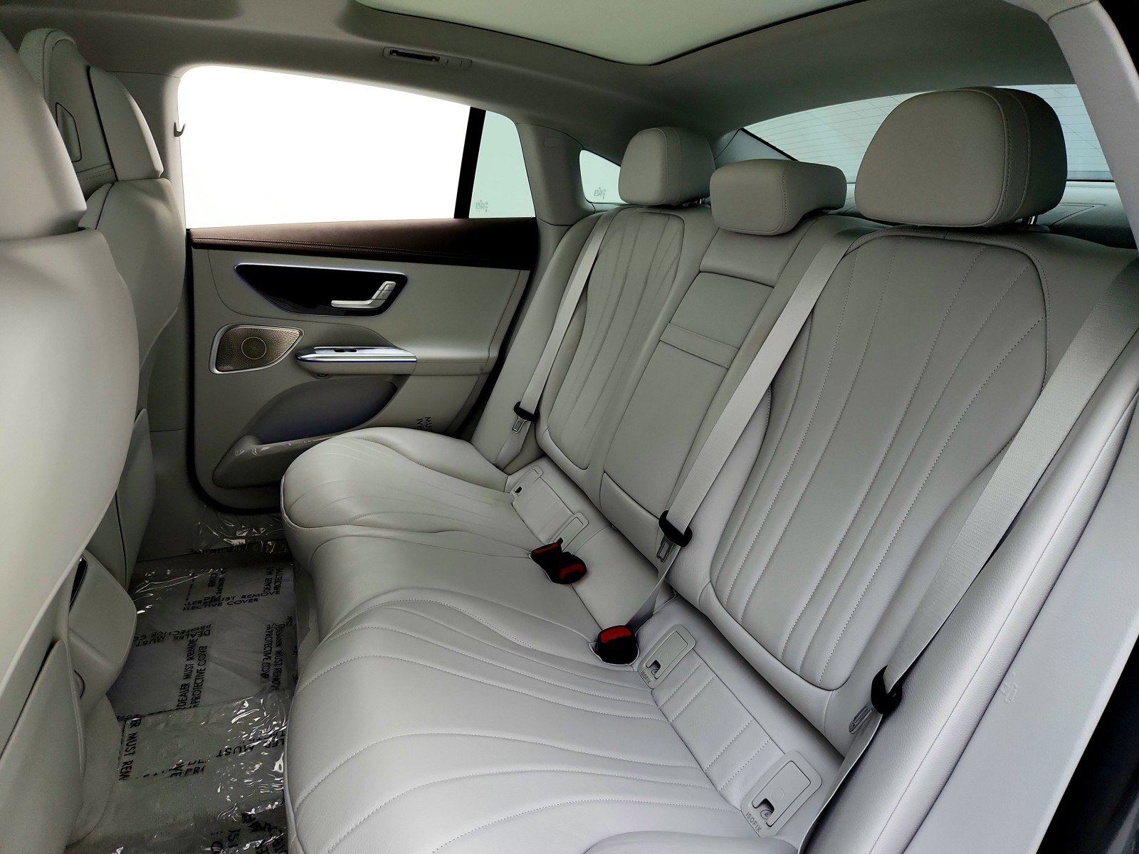 Certified 2023 Mercedes-Benz EQE 500 4MATIC Sedan image 22