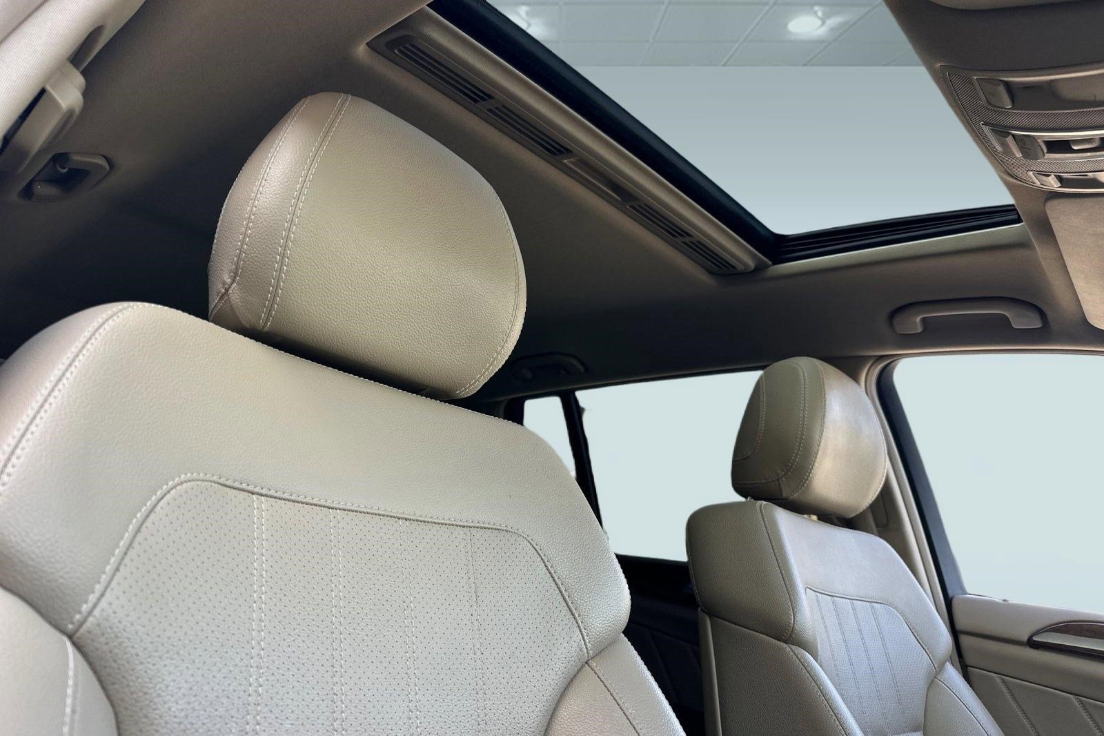 Used 2014 Mercedes-Benz GL 450 4MATIC image 16