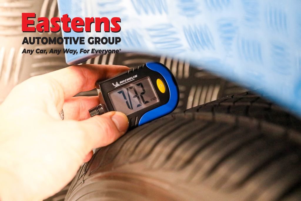 Used 2021 Toyota Prius Prime XLE w/ Carpet Mat Package (TMS) image 24