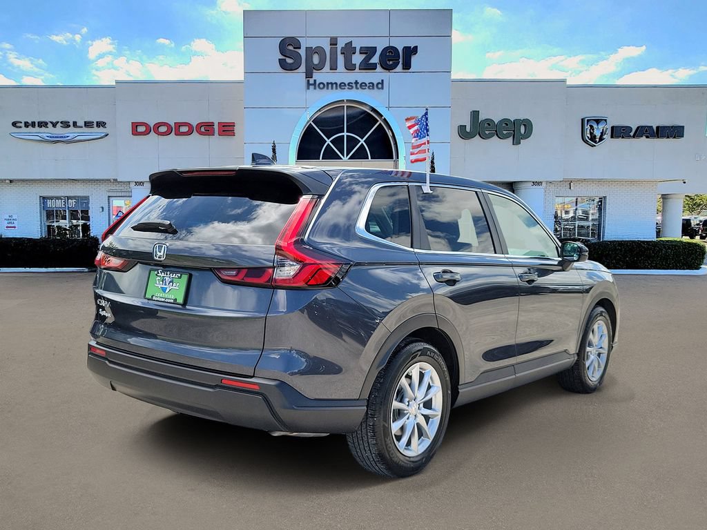 Used 2026 Honda CR-V EX image 2