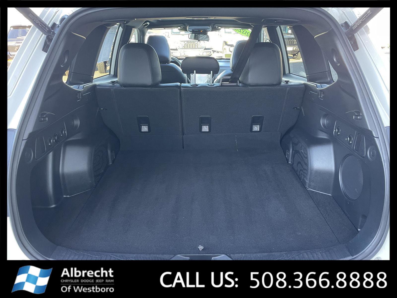 Used 2025 Subaru Forester Sport image 15