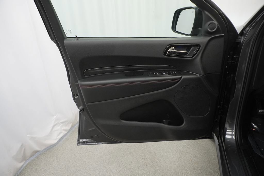 Certified 2025 Dodge Durango GT image 38