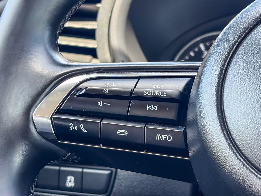 Used 2025 MAZDA MAZDA3 s image 21