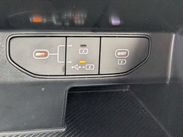 Used 2026 Kia Sorento LX FWD image 18